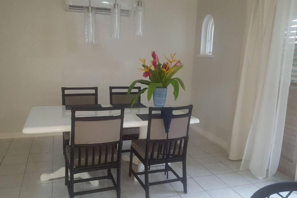 Negril Condo By The Beach Apt. 194 Point Village Exterior foto